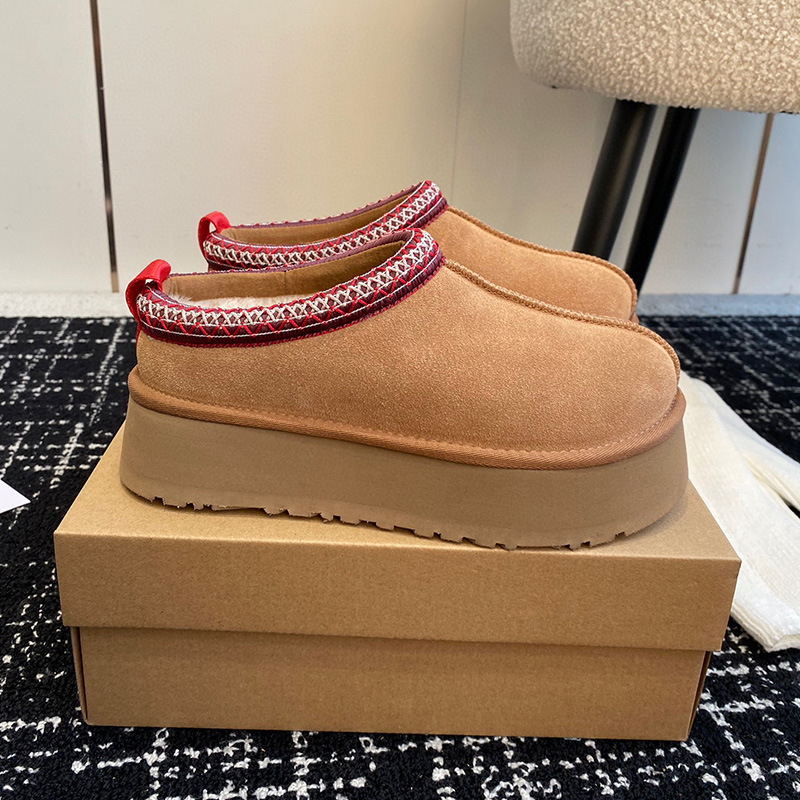 Ethnic Fashion Women - Pantuflas de Nieve Planas de Estilo